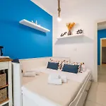 Blue Nest Апартаменты *